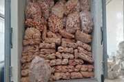 کشف و معدوم سازی بیش از ۴۶۰۰ کیلو گرم گوشت مرغ غیر قابل مصرف در شهرستان لارستان